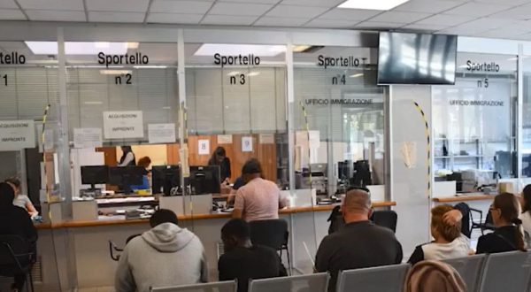 Favorivano l’immigrazione clandestina con falsi nulla osta
