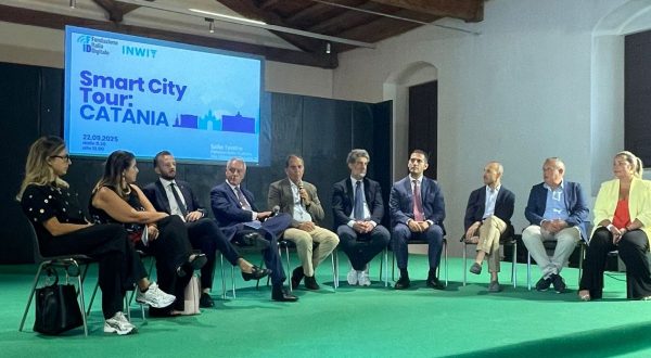 Inwit, lo “Smart City Tour” arriva a Catania