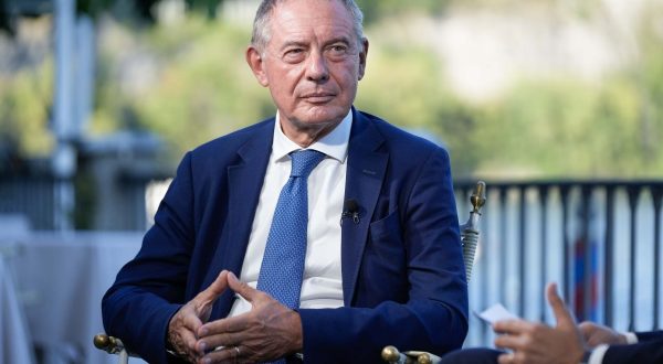 Urso “Niente veto su futuro Armani, ma auspico resti italiana”