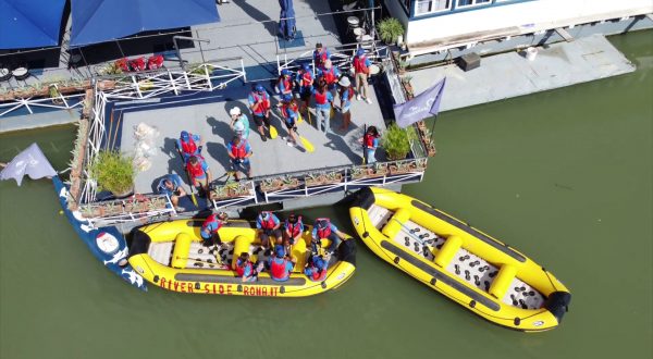 Volontari in azione sul Tevere, rimossi 100 kg di rifiuti galleggianti