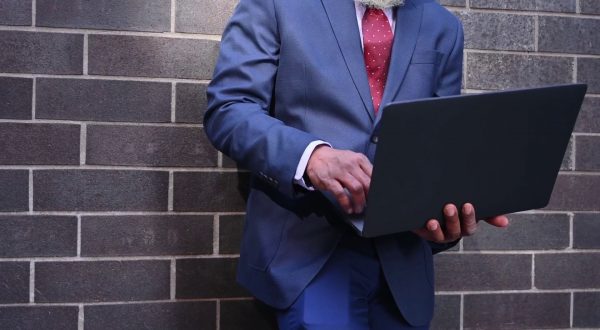 Comtel accelera sul mercato, nuove operazioni in vista