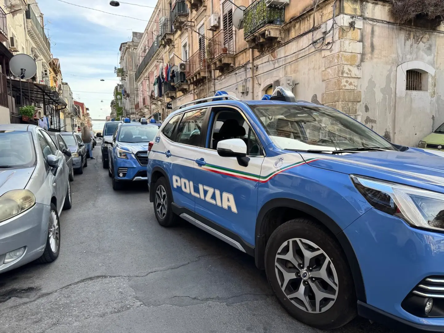 Maxi controllo nel quartiere San Cristoforo di Catania, smantellata una piazza di spaccio