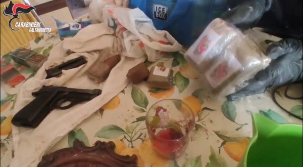 Stroncato traffico di droga tra Nord e Sud Italia, 15 misure cautelari