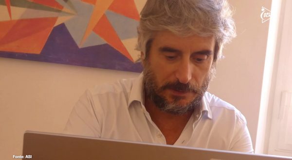 Palmaroli in arte Osho “Sport mi ha aiutato a raccontare momenti bui”