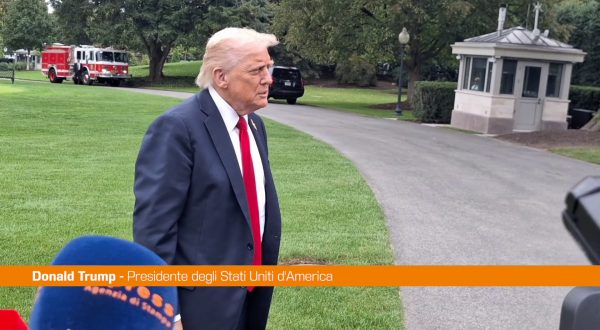 Trump “Ridurremo i prezzi dei farmaci del 100%”