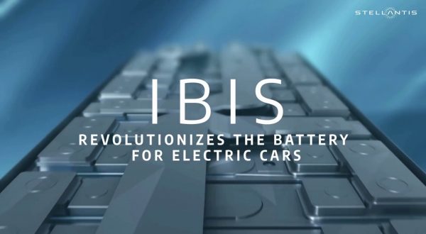 Per Stellantis un’auto con batterie intelligenti