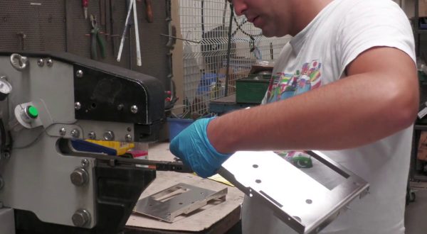 Dieci anni di alti e bassi per le grandi e medie imprese italiane