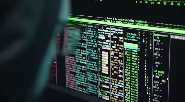 Aziende più attente alla cybersicurezza, 1 mln di alert sul dark web