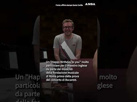 I 50 anni di Harding, gli auguri in musica dell’orchestra di Santa Cecilia  #ansa #news