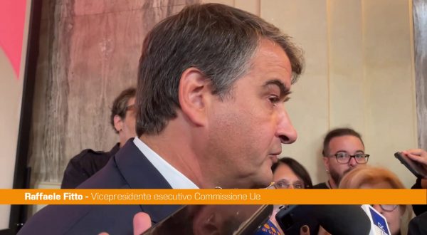 Fitto “Obiettivo Commissione Ue è raddoppiare risorse per la casa”