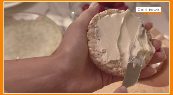 Sorsi di Benessere – Il formaggio spalmabile si prepara in casa
