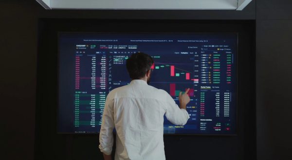 Debito pubblico in calo