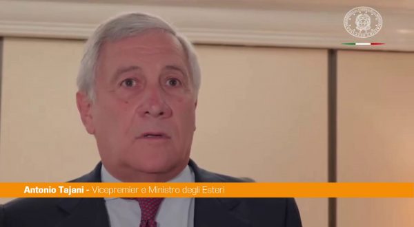 Tajani “Non abbiamo mai lasciato sola l’Ucraina”
