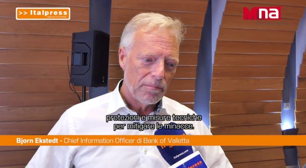 For banks, technology is fundamental but it alone is not enough