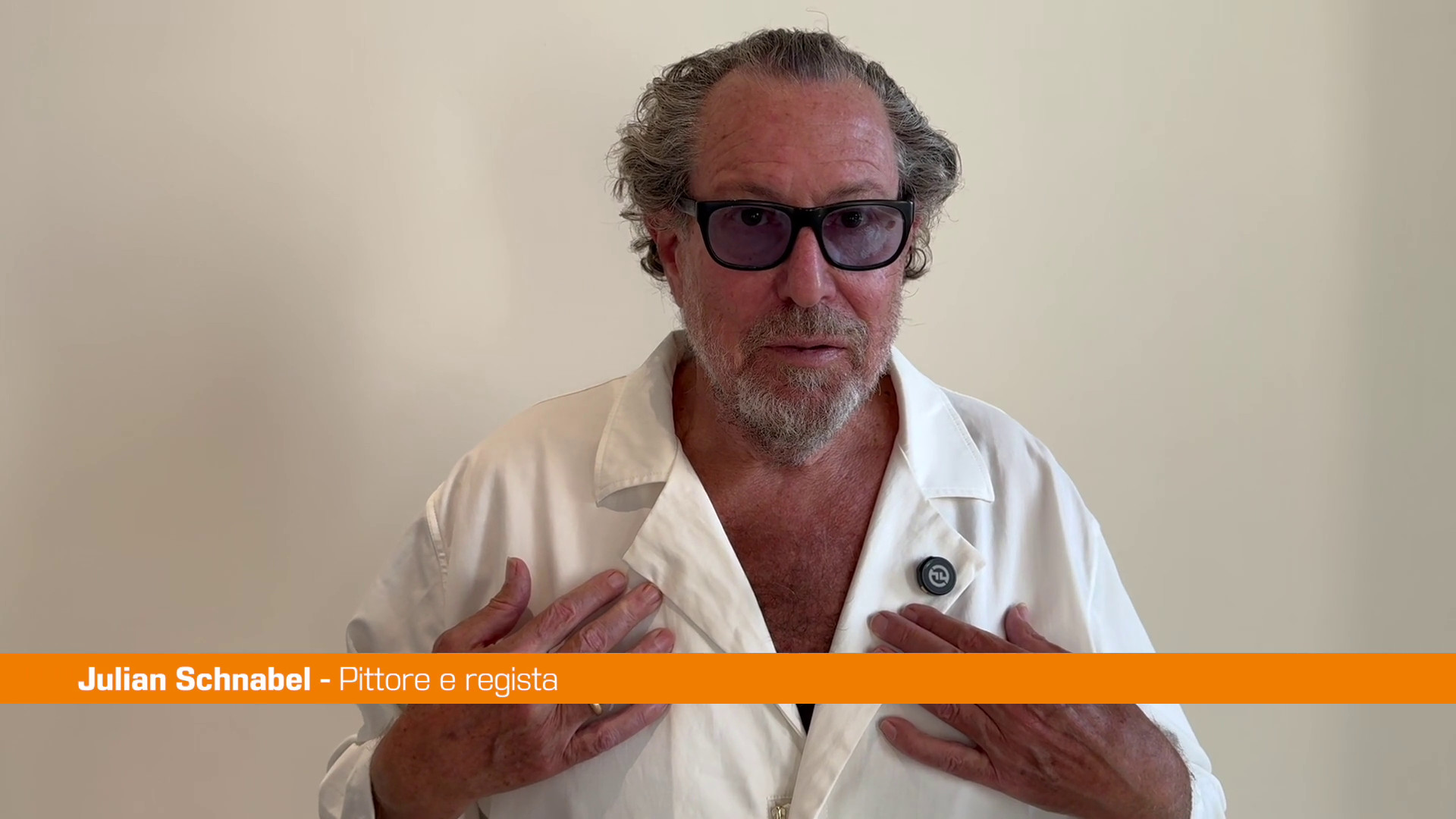 In the Hand of Dante, Schnabel tra eterno presente e arte immortale