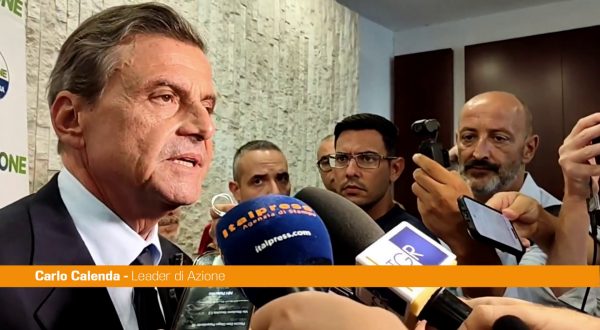 Calenda “L’Ars non si occupa dei siciliani, ma di piazzare non eletti”