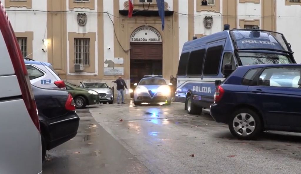 Imprenditori denunciano pizzo, due arresti a Palermo