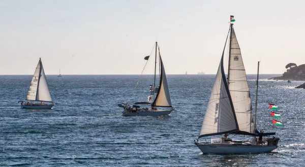 Israele “Attivisti Flotilla sani e salvi, presto espulsi”