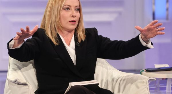 Meloni “Accordo opportunità unica per porre fine al conflitto a Gaza”