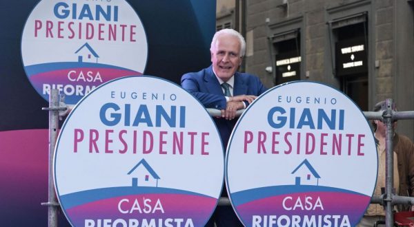 Regionali Toscana, Giani fa il bis. Schlein “Vittoria che ci dà gioia”
