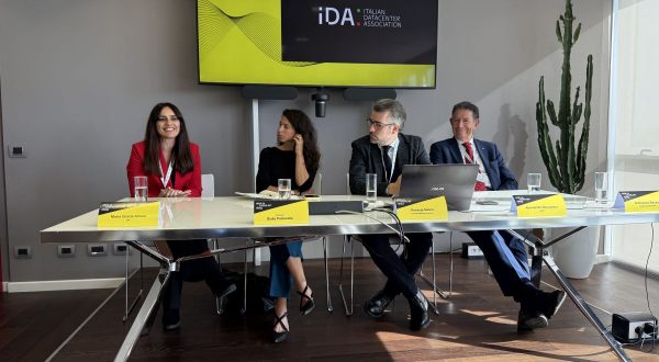 A Milano, Roma e Bologna 500 studenti ai Data Center Day di IDA