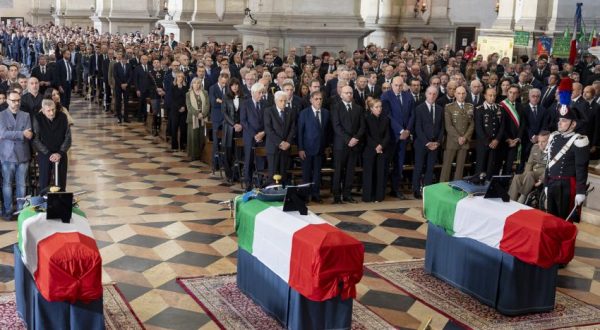 A Padova l’ultimo saluto ai tre carabinieri morti nel Veronese