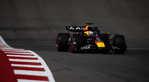 Gp Usa, Verstappen in pole nella sprint davanti a Norris e Piastri
