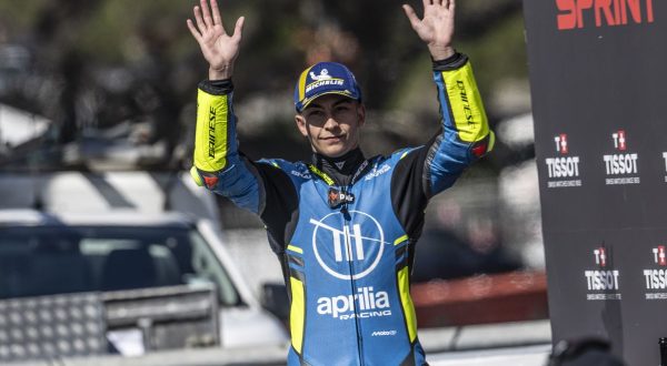 Fernandez vince in Australia, Di Giannantonio e Bezzecchi sul podio