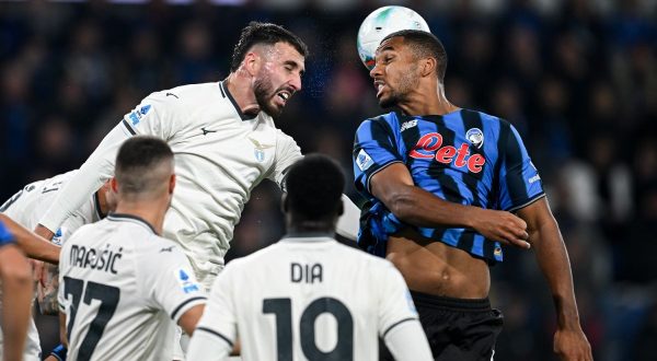 L’Atalanta sbatte su Provedel e sul palo, 0-0 contro la Lazio