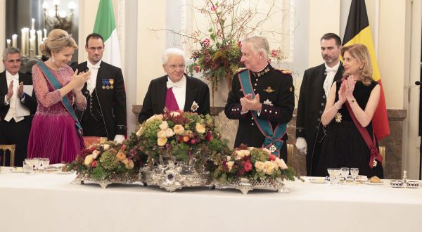 Mattarella “Ue affronta sfide esistenziali, no a cedimenti”