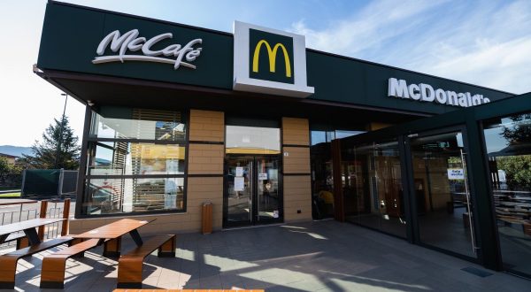 McDonald’s, raggiunto l’accordo sul contratto integrativo dei dipendenti diretti