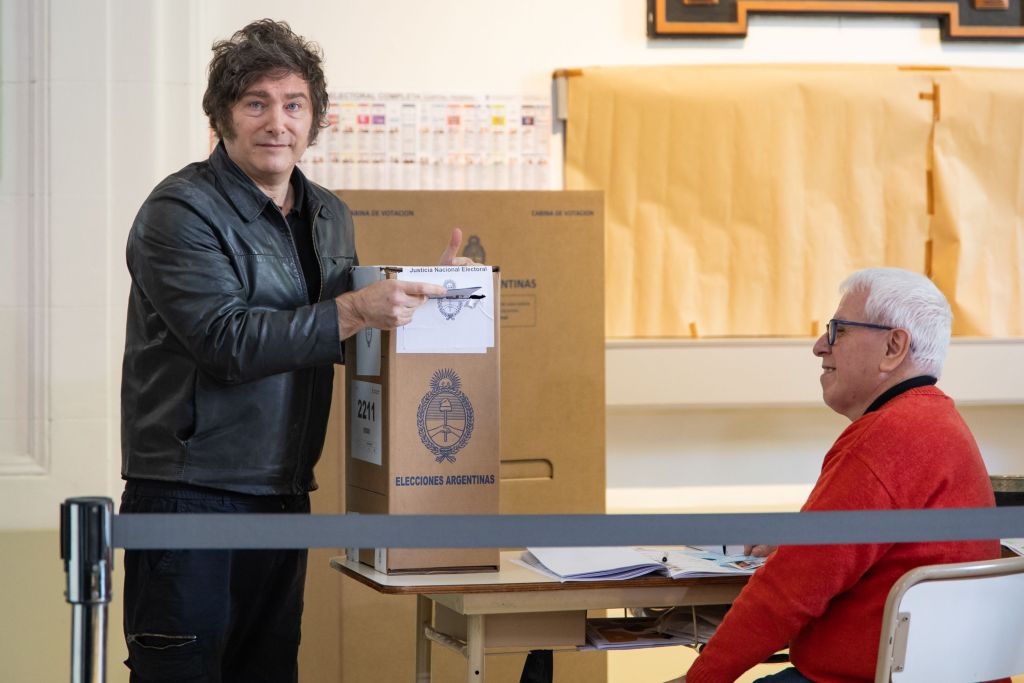 Argentina, Milei vince le elezioni di met&agrave; mandato con oltre il 40%