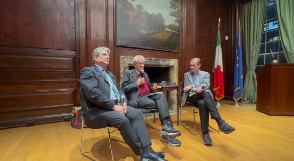 Alain Elkann presenta a New York il romanzo “Pound’s Silence”