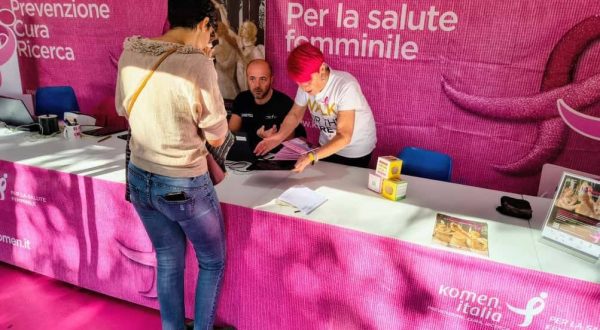 Caronte & Tourist porta a Messina il Villaggio della Salute Komen