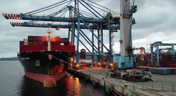 In calo le importazioni di container negli Usa