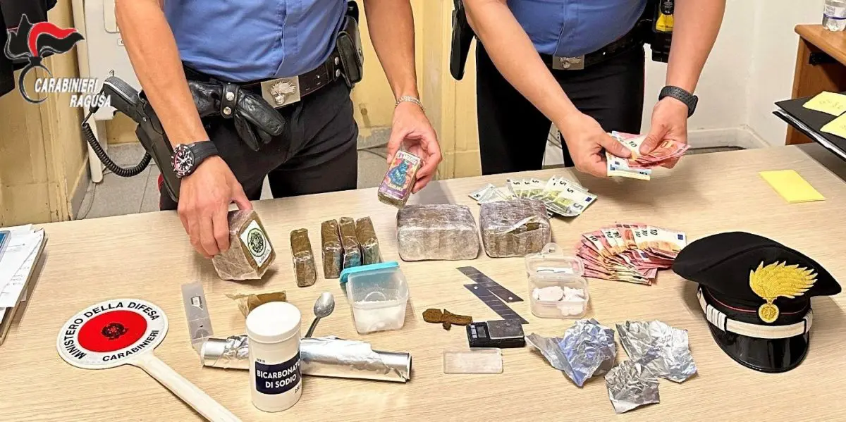 Colpo allo spaccio in centro storico a Ragusa, un arresto e 2 kg di droga sequestrati