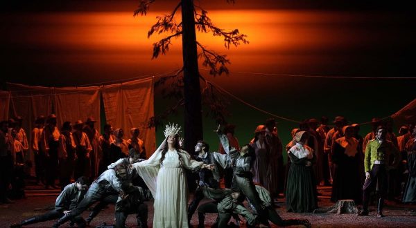 Torna in scena dopo 25 anni al Teatro Massimo di Palermo “La sonnambula” di Bellini