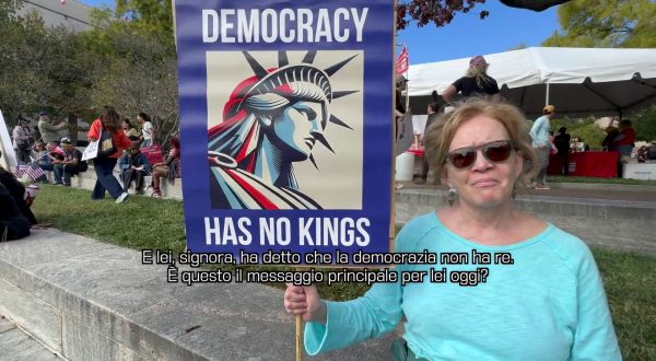 “No Kings”, manifestazioni contro Trump negli Stati Uniti
