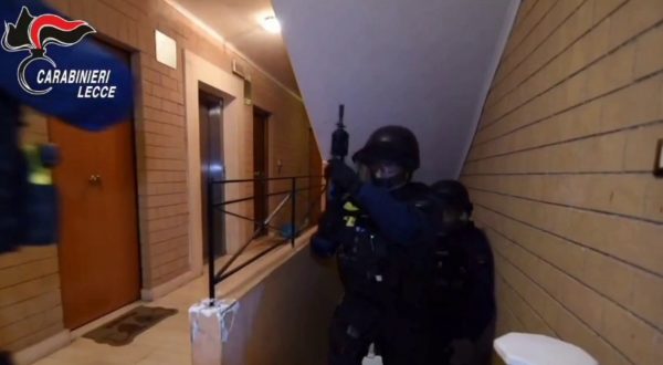 Blitz contro la Sacra corona unita nel Leccese, 22 arresti