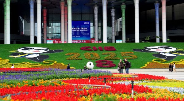 Cina: arrivati a Shanghai i prodotti in esposizione nell’ottava CIIE