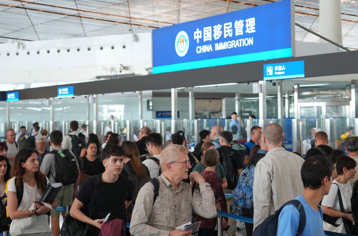 Cina: transito senza visto di 240 ore esteso a pi&ugrave; porti nel Guangdong