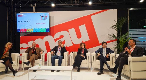 Open Fiber porta a SMAU Milano il futuro delle connessioni