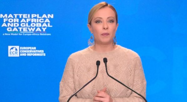 Meloni “Il Piano Mattei è una realtà operativa, Italia ponte tra Ue e Africa”
