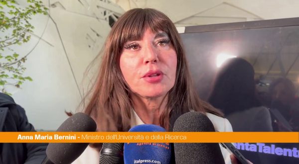 Università, Bernini “Serve un cambio di passo sull’orientamento”