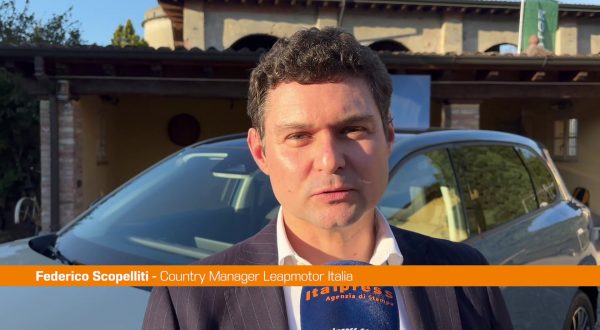 Scopelliti “Leapmotor B10 modello all’avanguardia, ma accessibile a tutti”