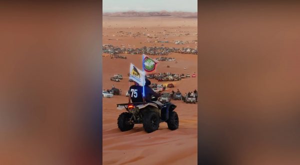 Libia, 50 mila giovani partecipano al rally TT nel deserto