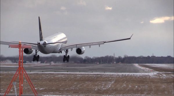 Trasporto aereo, passeggeri in aumento in tutto il mondo