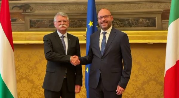 Fontana riceve il presidente del Parlamento ungherese Kover