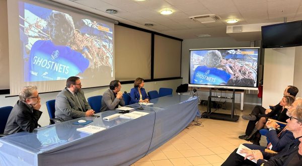 Dal mare all’energia, con “Green Plasma” le reti fantasma diventano risorsa