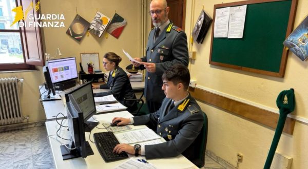 Sequestro beni per 400 mila euro a famiglia di imprenditori della nautica a Lucca